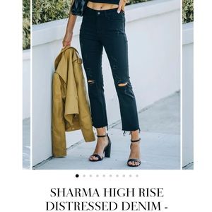 VICI Sharma High Rise Distressed Denim BNWOT